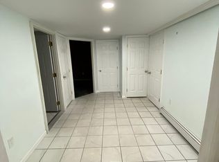 2321 Market St APT 3, Camp Hill, PA 17011