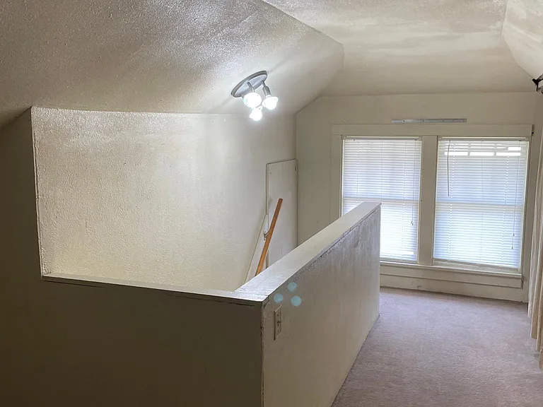 second floor suite