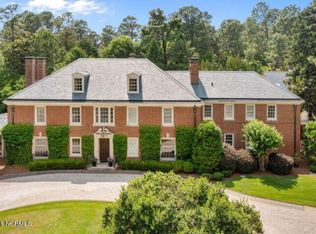 75 McCaskill Rd W, Pinehurst, NC 28374