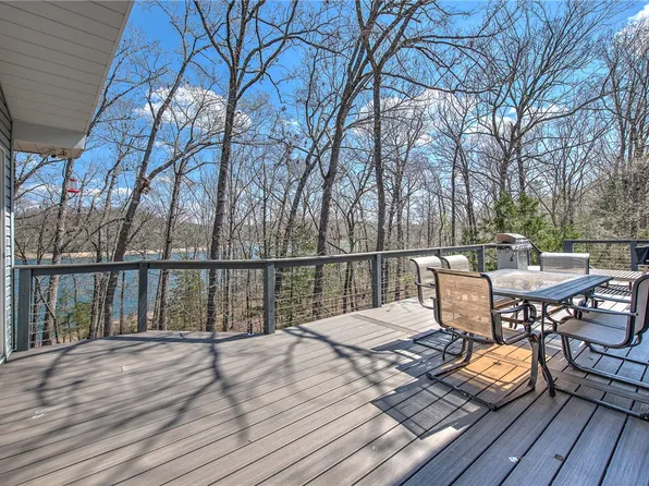 8354 Hopper Rd, Rogers, AR 72756