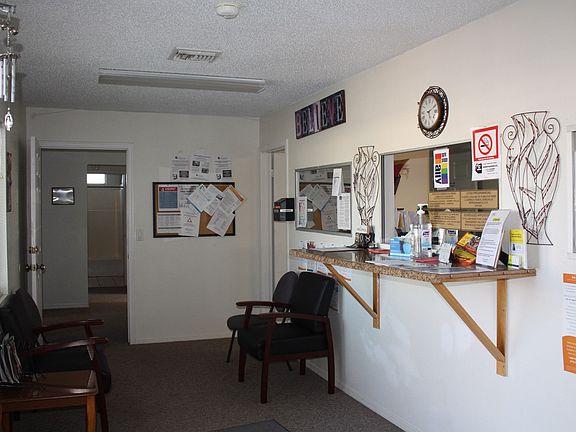 5th image of 1516 S Ocotillo Ave
