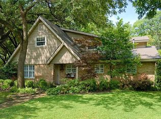 9721 Robin Hill Cir, Dallas, TX 75238