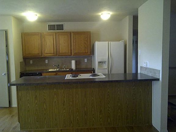 3rd image of 5116 Griffin Dr