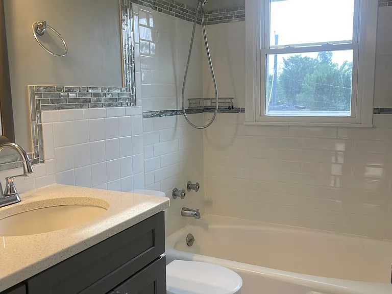 6309 Logan Ave S — Photo 8
