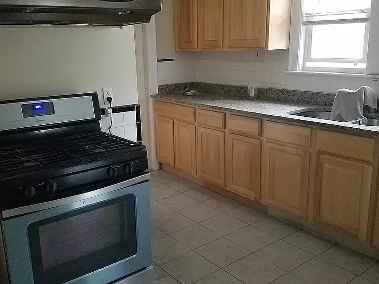 61 Gordon St #2-3 — Photo 5