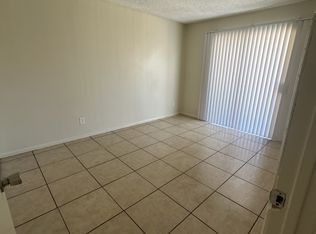 157 N Columbia St #8, Hemet, CA 92544
