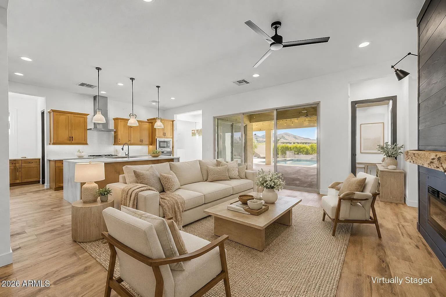 3 bed, 2.0 bath, 2132 sqft, $2,850 — Photo 4