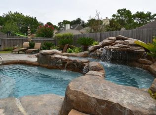 5706 White Mills Dr, Houston, TX 77041