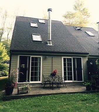3rd image of 19 Greenwood Village St