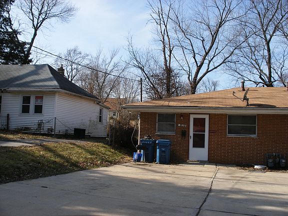 5th image of 3321 W Milton Ave