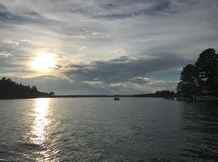 131 Callis Cir, West End, NC 27376