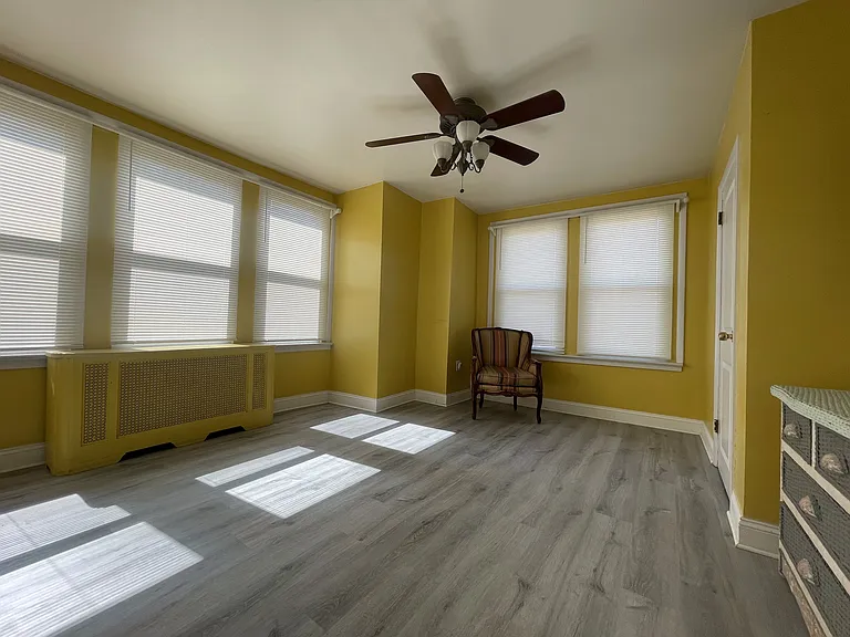 301 Friendship St — Photo 11