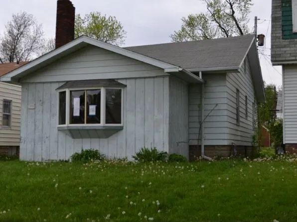 1090 W Marietta St, Decatur, IL 62522