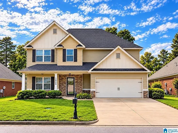 1929 Westminster Dr, Phenix City, AL 36870