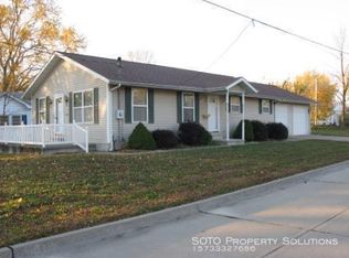1024 Reddick St, Perryville, MO 63775