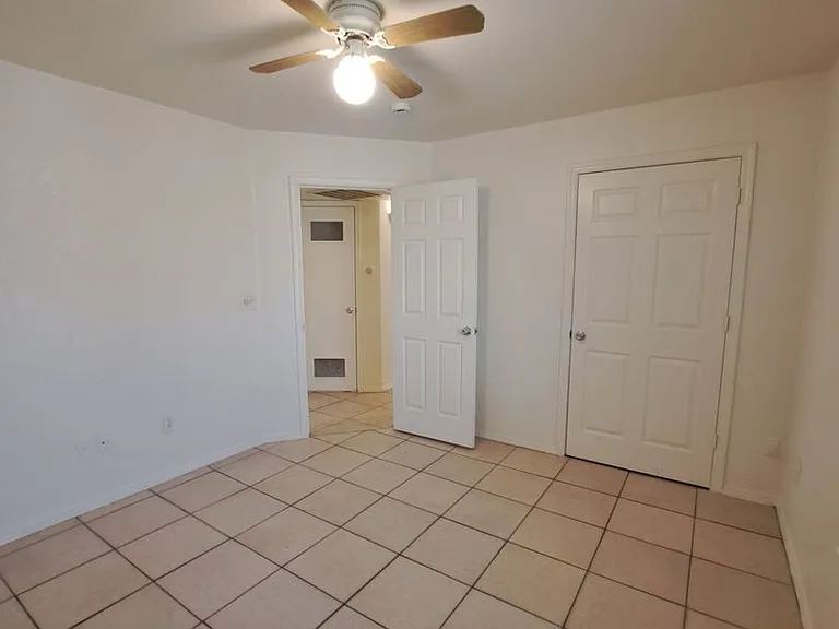 4781 E Ashlan Ave — Photo 7
