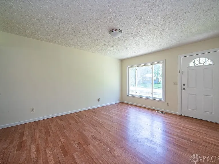 4141 Melgrove Ave — Photo 7