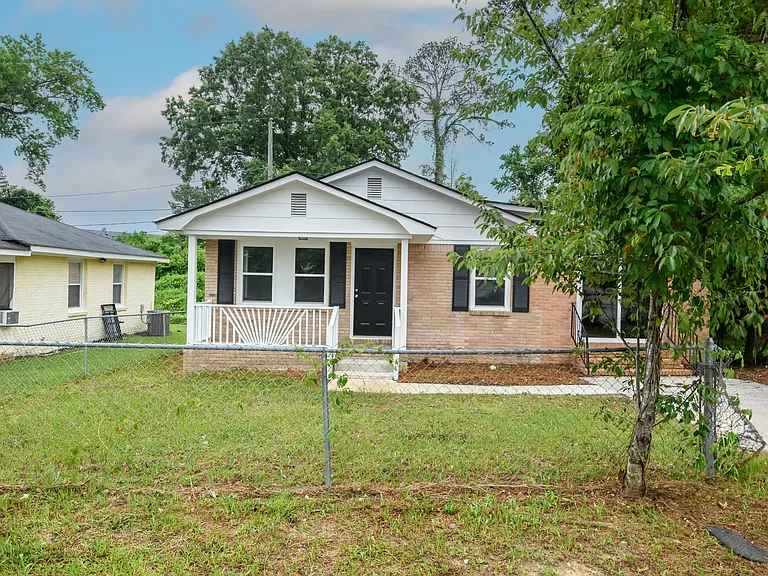 102 Burdock Cir — Photo 6