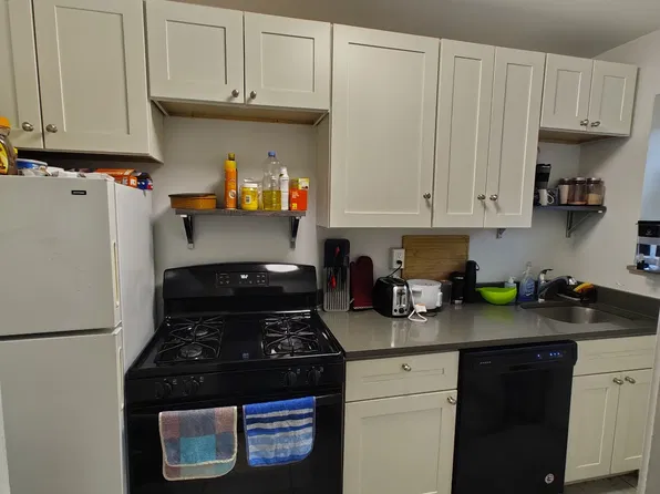 5604 5th Ave APT C305, Pittsburgh, PA 15232