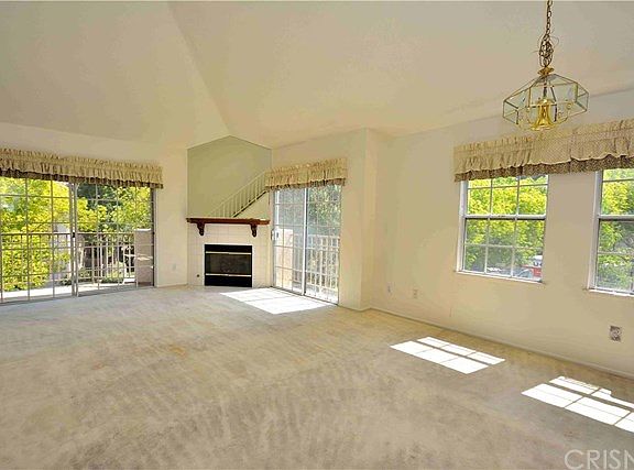 4th image of 24157 Del Monte Dr Unit 404