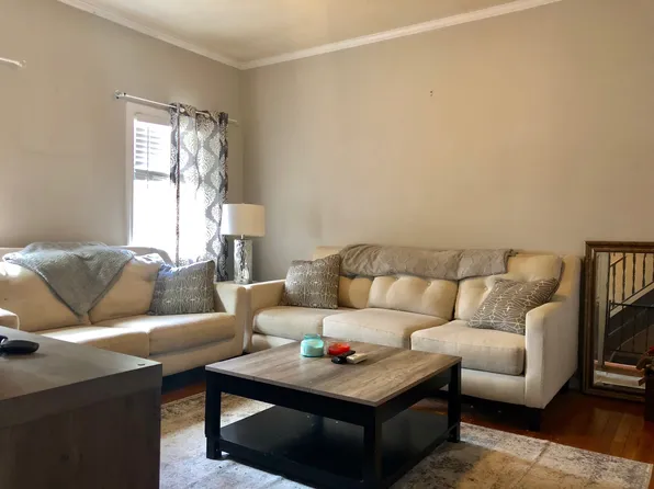 370 Bunker Hill St APT 2, Charlestown, MA 02129