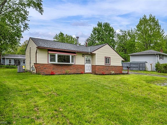 2nd image of 5949 Jaycox Rd
