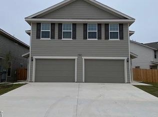 7521 Astrofield #102, San Antonio, TX 78253