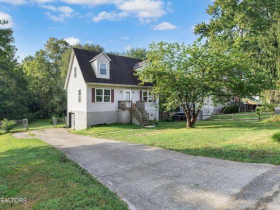 2nd image of 6600 Bay Circle Dr