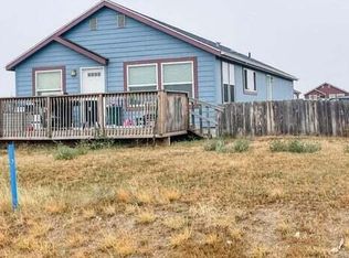 5627 Stoneview Ave, Williston, ND 58801