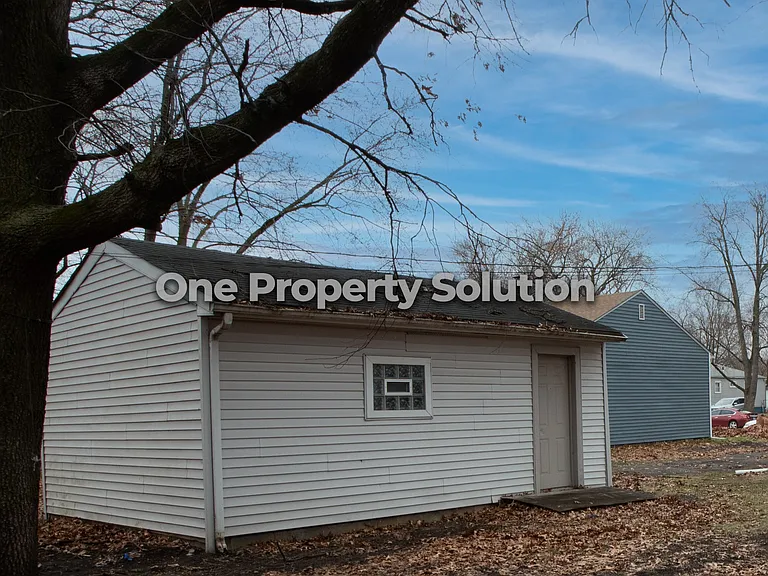 3942 Lincoln St — Photo 23