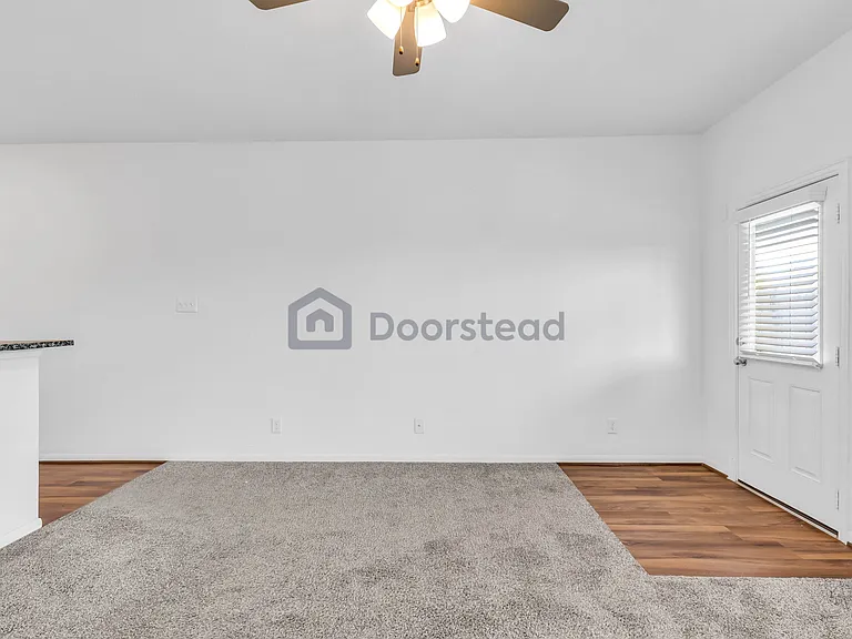 24014 Farmstead Dr — Photo 21