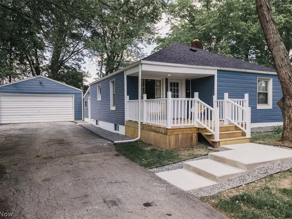 136 Mansell Dr, Youngstown, OH 44505