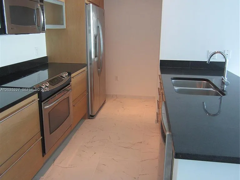 951 Brickell Ave #3401 — Photo 4