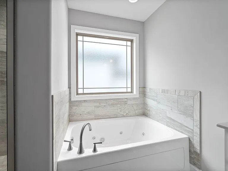 3482 Southwood Dr — Photo 22
