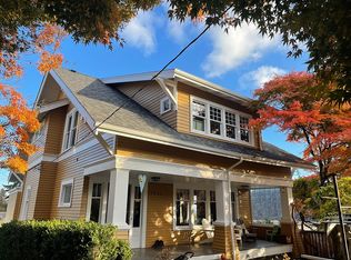 7022 17th Ave NE, Seattle, WA 98115