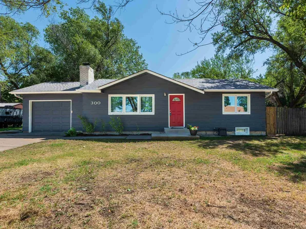 300 N Walnut St, Goddard, KS 67052