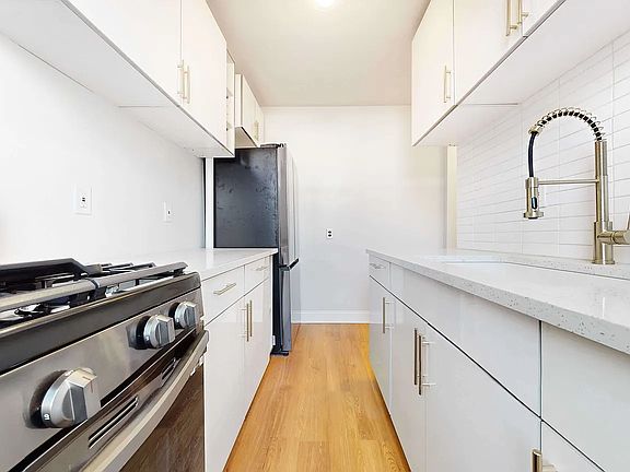 2nd image of 229 W 144th St APT 16