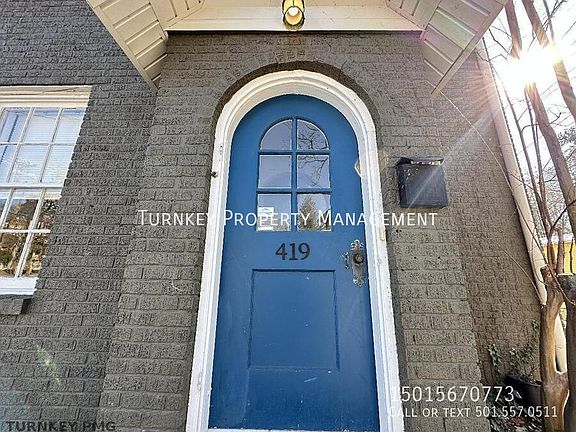 3rd image of 419 Louise St
