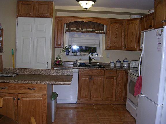 New kitchen, ceramic tile floors