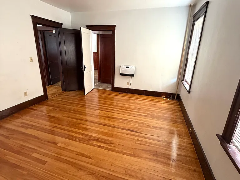 49 Houghton St #2 — Photo 13