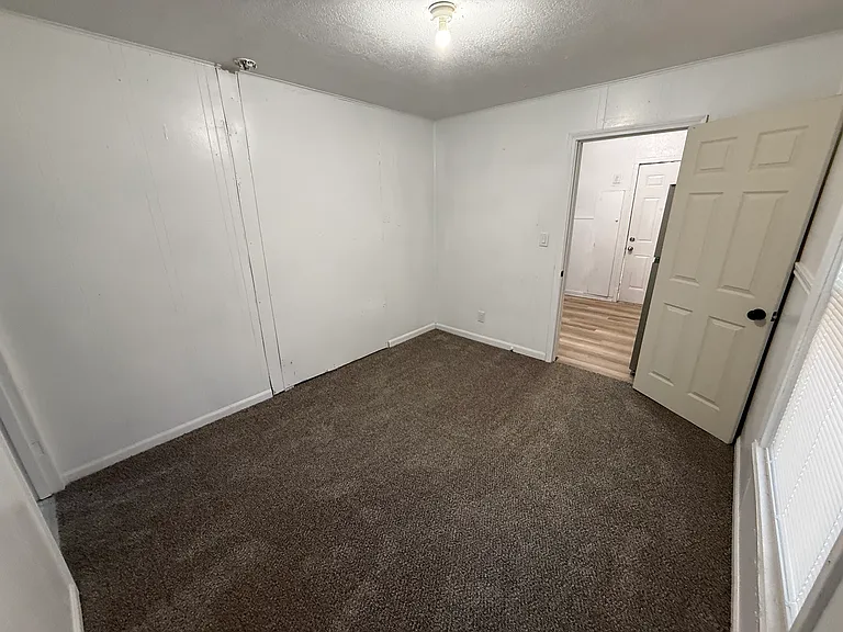 2304 Avenue D — Photo 14