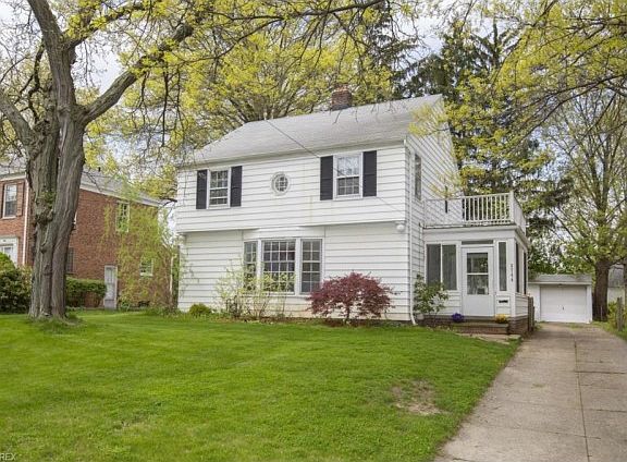 3rd image of 2744 Lakeview Ave