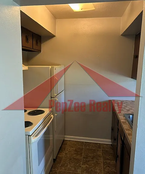 4526 Elliot Ave #B — Photo 3