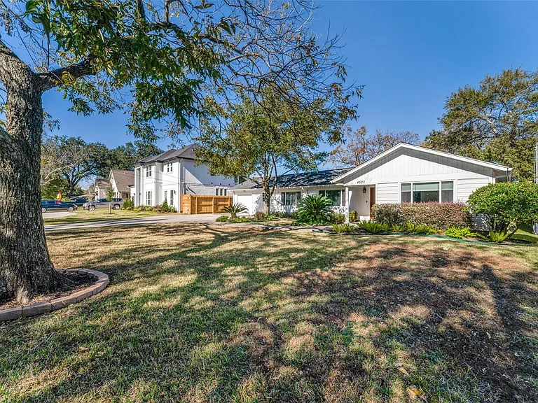 4502 Brookwoods Dr — Photo 24