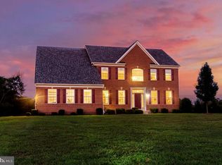 6820 Barlowe Ct, Hughesville, MD 20637