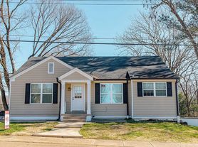 405 S 15th St