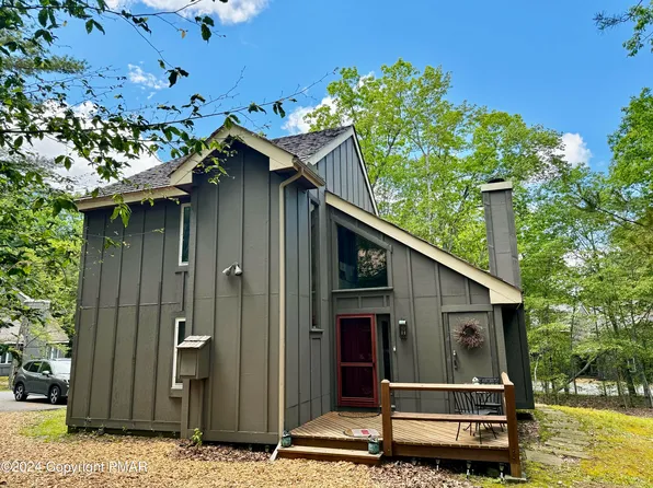 67 Alpine, Lake Harmony, PA 18624