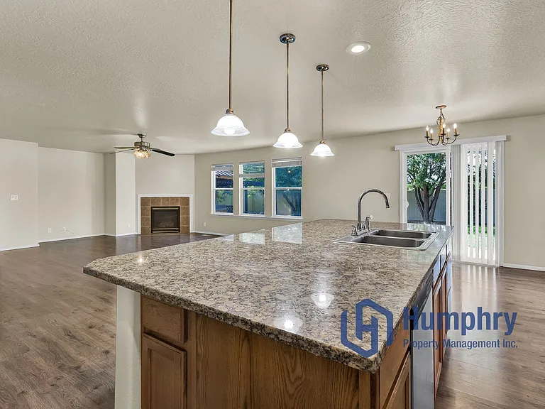 3956 E Granger Dr — Photo 18