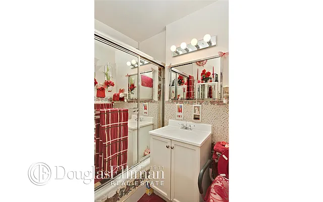 Sold by Douglas Elliman | media 10