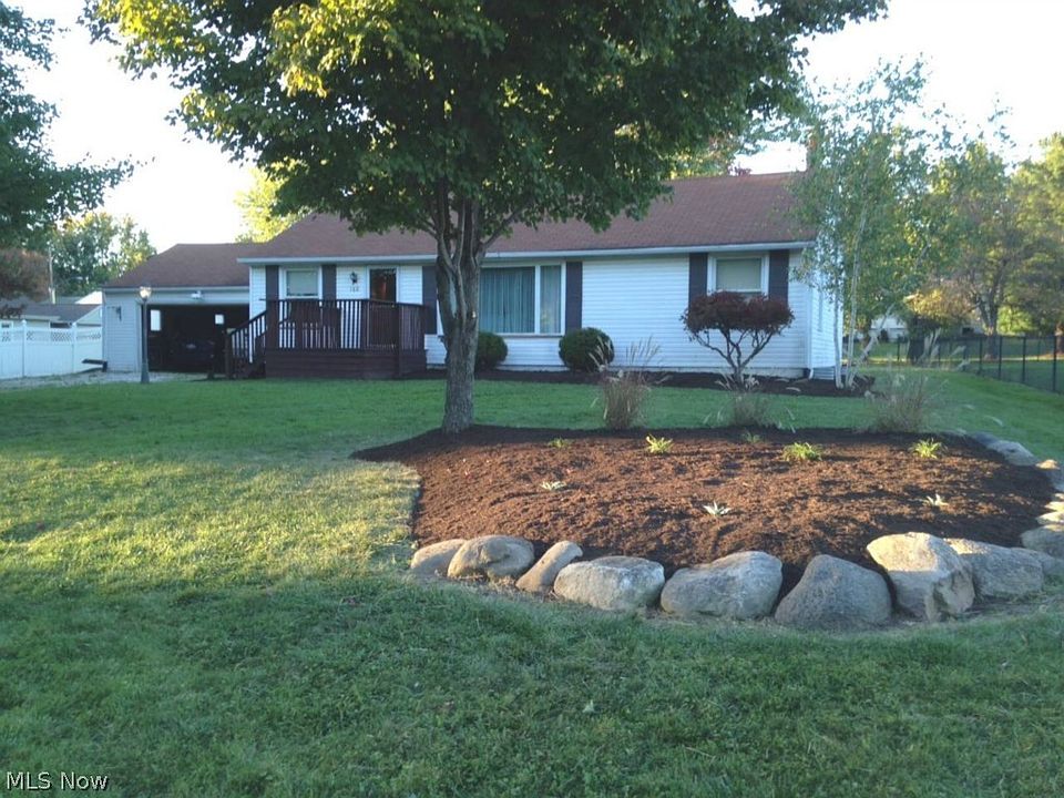 1st image of 160 Republic Ave NW